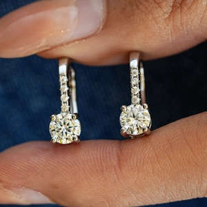 Classic U-shape S925 silver earrings with 1 carat D color moissanite in 4-prong setting