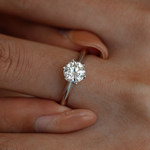 Classic six-prong S925 sterling silver ring with brilliant round cut moissanite for women