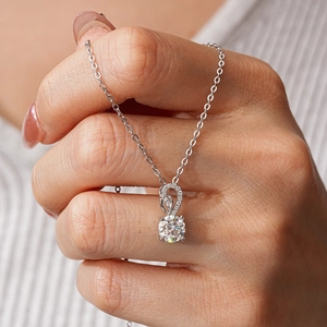 Classic S925 sterling silver necklace with a 1-carat moissanite pendant on a silver chain