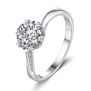 Bague moissanite en argent 925 avec serti couronne à six griffes et design floral