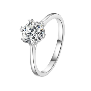 Classic six-prong moissanite ring in 925 sterling silver with heart-shaped claw detail