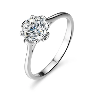 Classic 925 sterling silver ring featuring a round brilliant solitaire moissanite