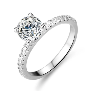 Elegant 925 sterling silver four-prong 1 carat moissanite ring with side accent diamonds