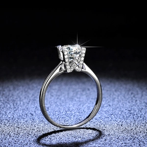 925 Sterling Silver Moissanite Ring For Women Luxury Letter Design Round Moissanite Diamond Engagement Wedding Fashion Jewelry Gift