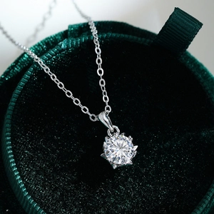 Collana con ciondolo a fiocco di neve in argento S925 con moissanite da 1 carato