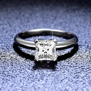 Classic 925 sterling silver ring with princess cut moissanite and four-claw setting