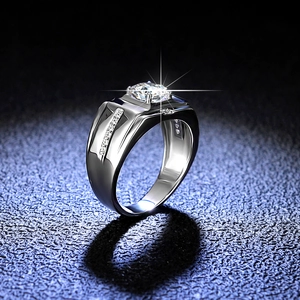 Classic S925 sterling silver men's ring with large moissanite and pave side stones