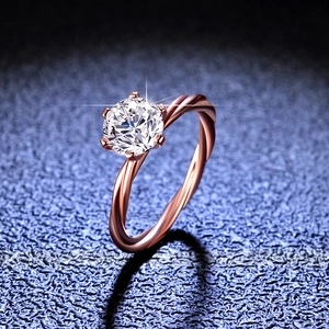 925 Sterling Silver Moissanite Zirconia Twisted Band Ring 1 Carat Round Brilliant Cut Engagement Wedding Ring For Women