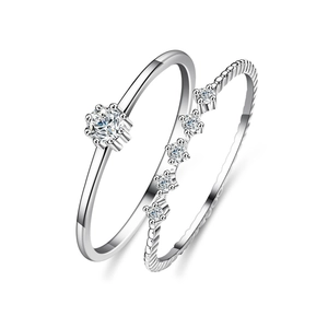 Classic 925 sterling silver moissanite ring set with twisted band and claw setting