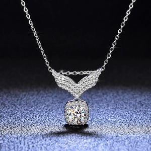 Elegant S925 silver angel wing necklace with a sparkling round moissanite pendant