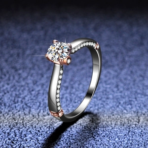Anello in Argento Sterling 925 Moissanite per Donna a Quattro Griffe Bicolore Taglio Brillante Rotondo Zirconia Nozze Con Certificato GRA