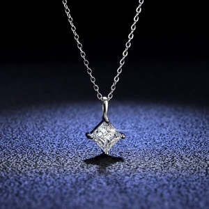Collier Pendentif Carré Taille Princesse en Argent Sterling 925 Moissanite Zirconia pour Femme Chaîne Vénitienne Bijoux