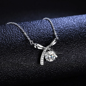 Elegant s925 silver bow pendant necklace with 1-carat moissanite on black leather