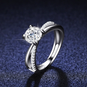 925 Sterling Silver Moissanite Zirconia Ring For Women Six-Claw Sparkling Diamond Design Elegant Wedding Engagement Jewelry