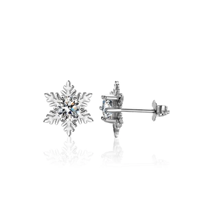 Elegant S925 silver snowflake earrings with moissanite stones and mirror reflection