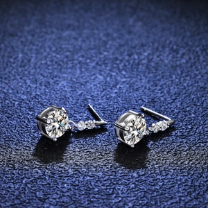 Boucles d'oreilles pendantes en argent S925 avec moissanite brillante et design de gland