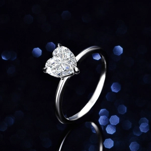 Luxury 925 Sterling Silver Heart Moissanite Ring For Women Sparkling Rhinestone Engagement Wedding Anniversary Jewelry Gift