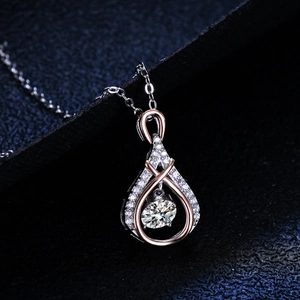 Luxurious 925 silver water drop pendant necklace with dancing moissanite center stone