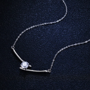 S925 sterling silver necklace with 1 carat moissanite pendant and curved silver bar