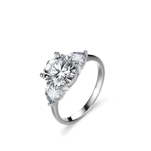 Classic S925 sterling silver ring with 3-carat moissanite and heart-shaped side stones