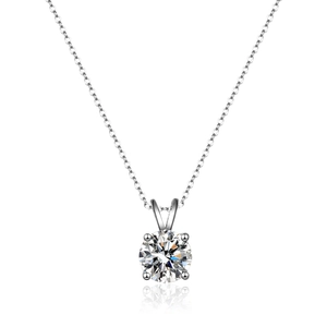 Collier classique en argent 925 avec pendentif moissanite à quatre griffes et chaîne O