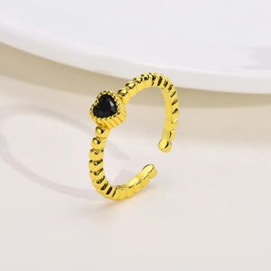 Anello regolabile in rame dorato con zircone a cuore nero e texture a perline