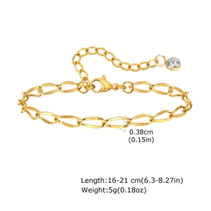 Detail of 18K gold stainless steel chain bracelet with adjustable 16-21cm length