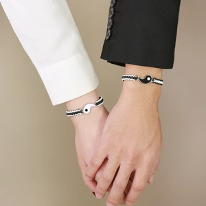 Yin Yang braided cord bracelets for couples with heart magnetic pendants in black and white