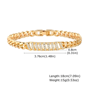 Detailed view of gold Cuban link bracelet with zirconia inlay and 18cm length dimensions
