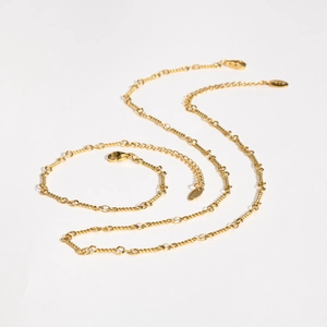 Elegant gold twisted rope chain bracelet with lobster clasp and extension ring for women
