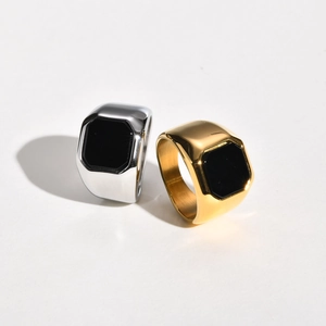 Chevalière en Acier Inoxydable pour Hommes Femmes Unisexe Géométrique avec Onyx Noir Incrusté Bijoux de Mode