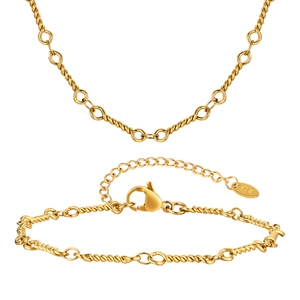 Elegant gold-tone stainless steel twisted link bracelet with K18 engraving and lobster clasp