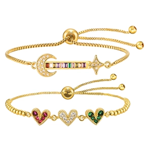 Ensemble de bracelets dorés ajustables avec breloques lune et cœur en zircon coloré