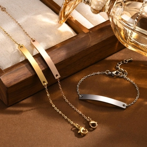 Polished stainless steel bar bracelets in gold, rose gold and silver with lobster clasp
