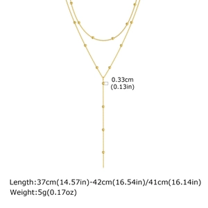Détail du collier en Y doré à double couche avec chaîne réglable de 37 à 42 cm et perles