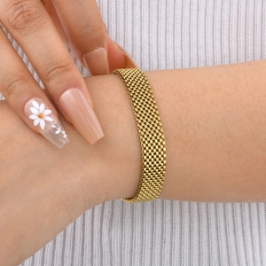 Goldenes breites Mesh-Armband aus Edelstahl mit gewebtem Design für Damen