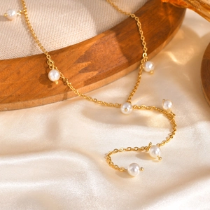 Elegante Collana da Donna a Forma di Y Con Künstliche Perle e Nappe Catena in Acciaio Inossidabile Oro Gioielli Minimalisti Collane alla Moda
