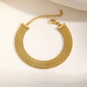 Goldenes Edelstahl-Mesh-Armband im Uhrenstil mit Karabinerverschluss und Verlängerungskette