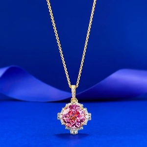 Luxurious 925 Sterling Silver Padparadscha Corundum Pendant Necklace Gold Plated Pink Round Gemstone Radiant Rhinestone Jewelry