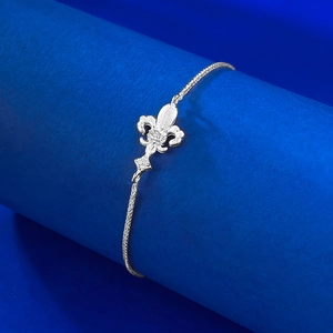 Elegant S925 sterling silver fleur-de-lis bracelet with sparkling cubic zirconia accents