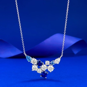 925 Sterling Silver Blue Cluster Rhinestone Pendant Necklace For Women Elegant Fashion S925 Silver Choker Jewelry Gift