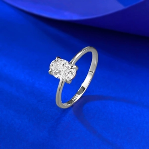 Detailed close-up showing the S925 silver hallmark on the polished ring band