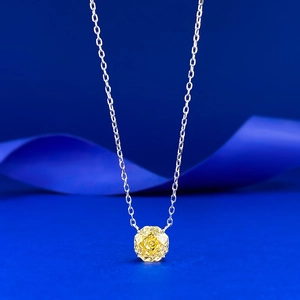 Elegant S925 silver necklace with 2.5 carat yellow flower-cut gemstone on blue silk