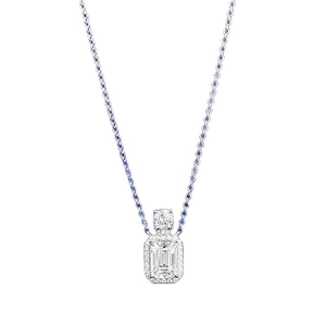 Elegante collana in argento S925 con ciondolo taglio smeraldo, montatura halo e catena a O