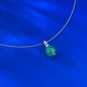 Elegant S925 silver necklace with a 12mm translucent green agate bead pendant