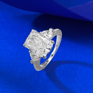 S925 sterling silver three-stone ring featuring a 5-carat ice flower cut rectangular diamond