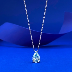Collier Pendentif en Argent Sterling S925 Coupe Poire Strass Bleu Marine pour Femme Bijoux de Mode Goutte d'Eau