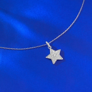 Collana con ciondolo a stella in argento sterling S925 e zirconi su tessuto di seta