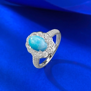 Bague en argent S925 avec larimar ovale, halo de zircons blancs et anneau pavé