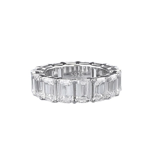 Elegant S925 sterling silver eternity ring featuring emerald-cut rectangular gemstones